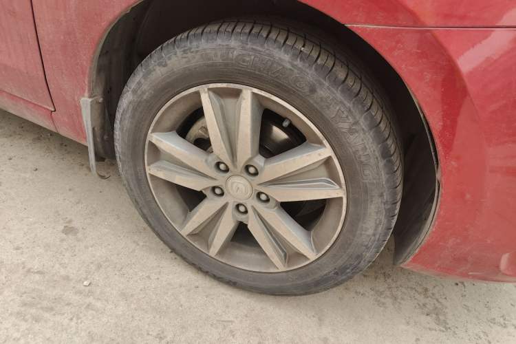 Used CHANGAN Eado 2015 1.6L Manual Luxury Model China V Standard Right Front Wheel Hub