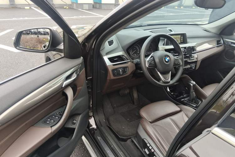 Used BMW X1 2016 sDrive20Li Luxury Model