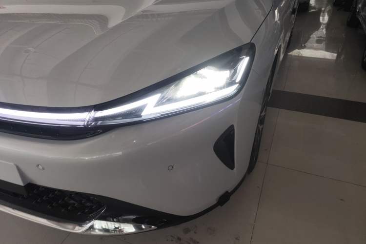 Used Baojun Enjoy 2025 Plug-in Hybrid 140km Luxury Edition