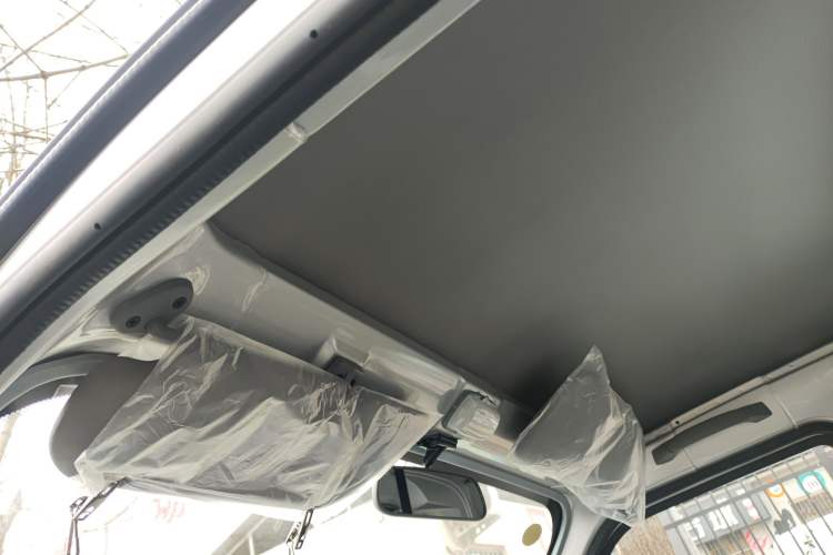 Used Wuling Rongguang Small Truck 2023 1.5L Single-Row LAR