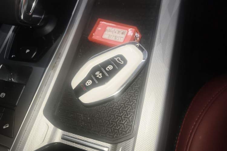 Used JETOUR X70 PLUS 2024 1.6T DCT Luxury Edition 7-Seater
