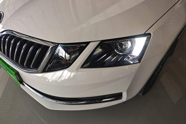 Used Skoda Octavia 2019 TSI230 DSG Luxury Edition
