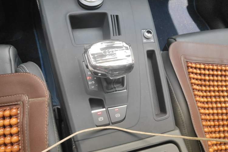 Used Audi Q5L 2022 Updated 45T Luxury Dynamic Version