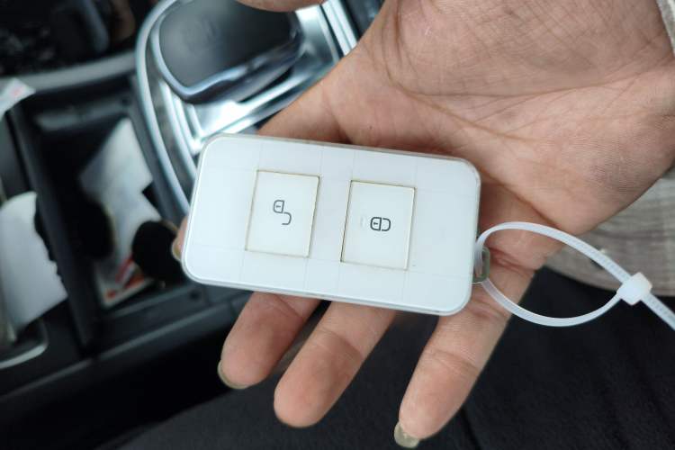 Used BYD Tang New Energy 2015 2.0T Four-Wheel-Drive Flagship Model