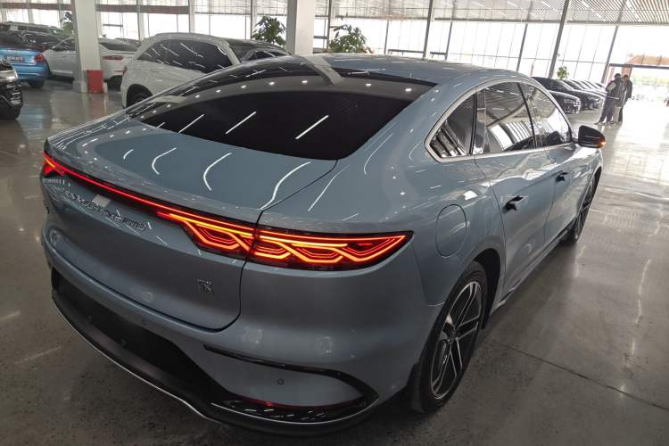 Used BYD Han 2023 EV Champion Edition 605KM Front-Drive Premium Model