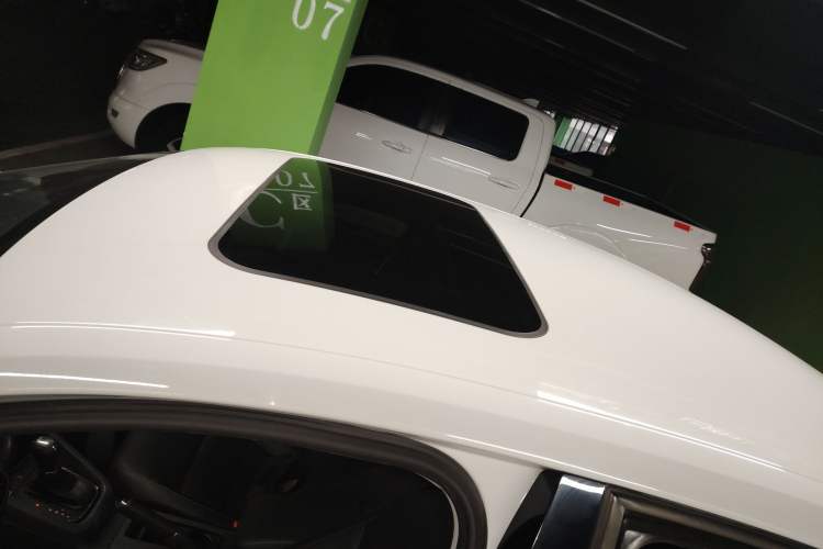 Used Volkswagen Sagitar 2017 180TSI Automatic Luxury Edition