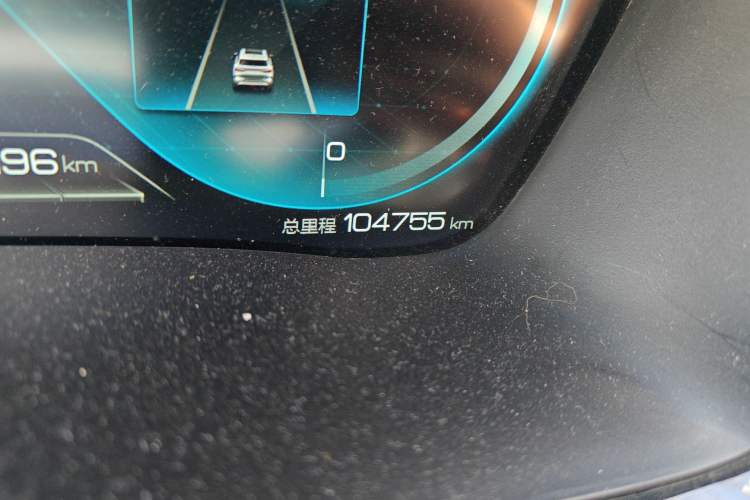 Used BYD Song PLUS New Energy 2021 DM-i 110KM Flagship PLUS 5G Edition Odometer Close Up