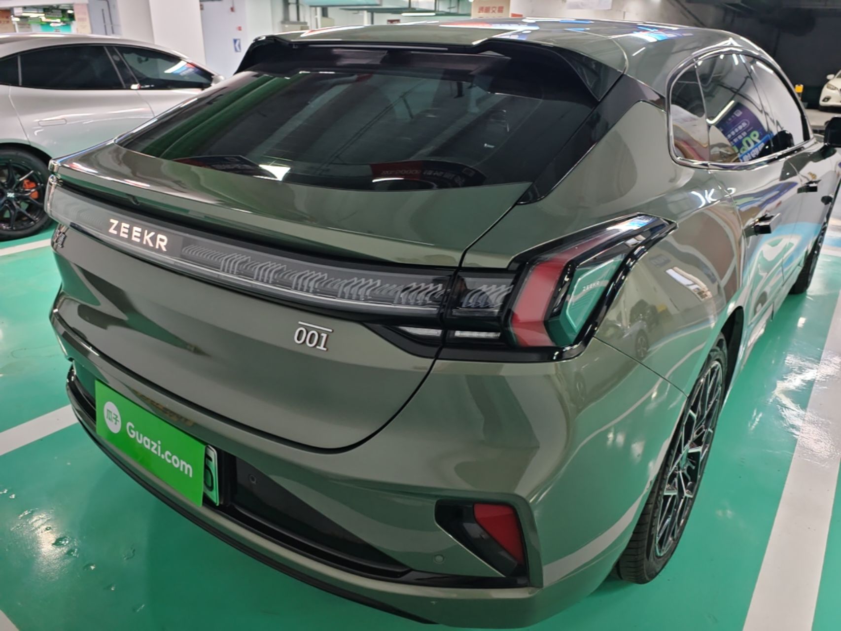 Zeekr 001 2025 WE Edition 95 kWh All-Wheel Drive — снимка 5