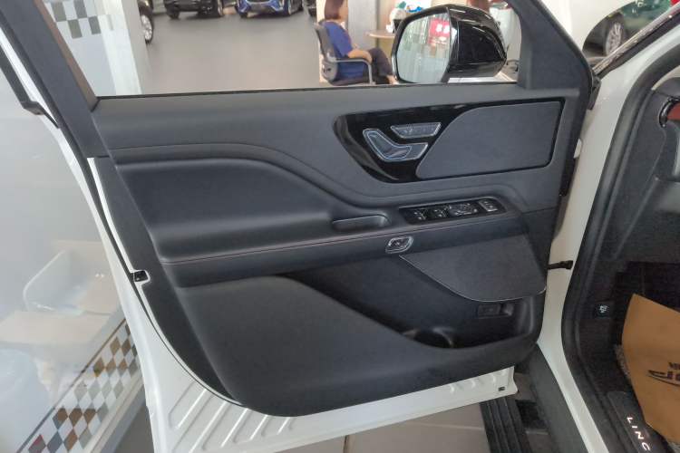 Used Lincoln Aviator 2021 3.0T V6 Four-Wheel Drive Luxury Edition
