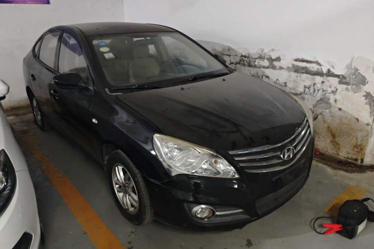 Used Hyundai Celesta 2015 1.6L Manual Comfort Model
