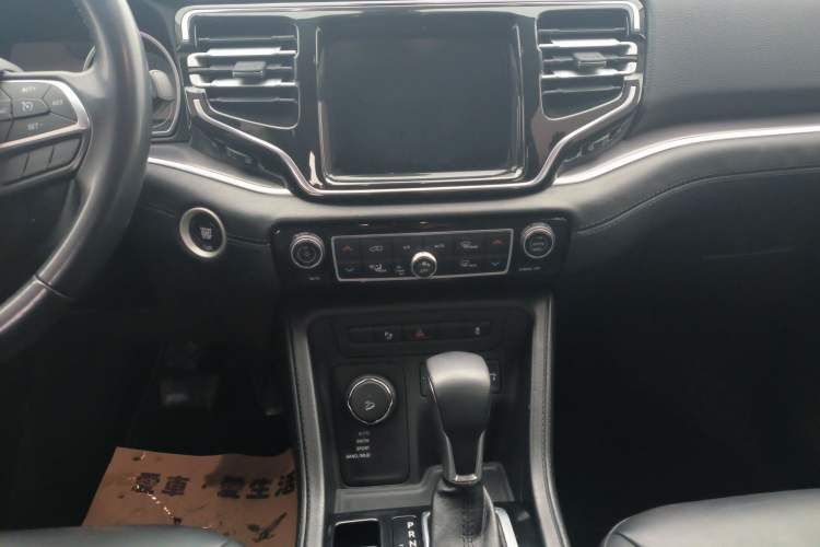 Used Jeep Commander 2018 2.0T Four-Wheel Drive Prestige Edition China V