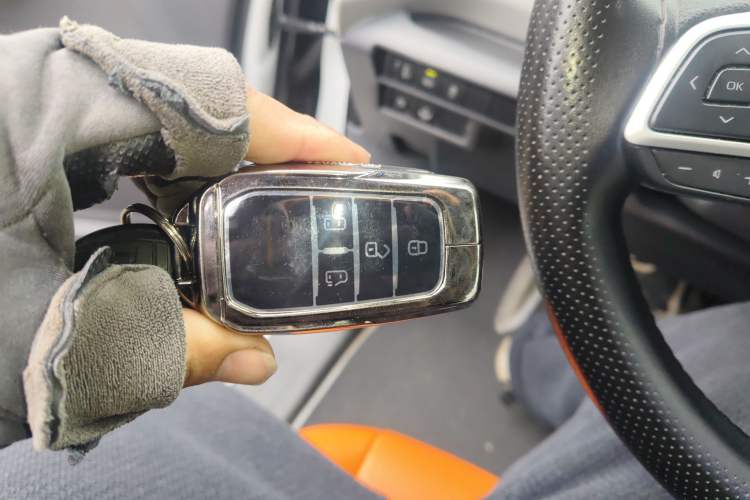 Used Toyota Sienna 2024 2.5L Hybrid Comfort Edition
