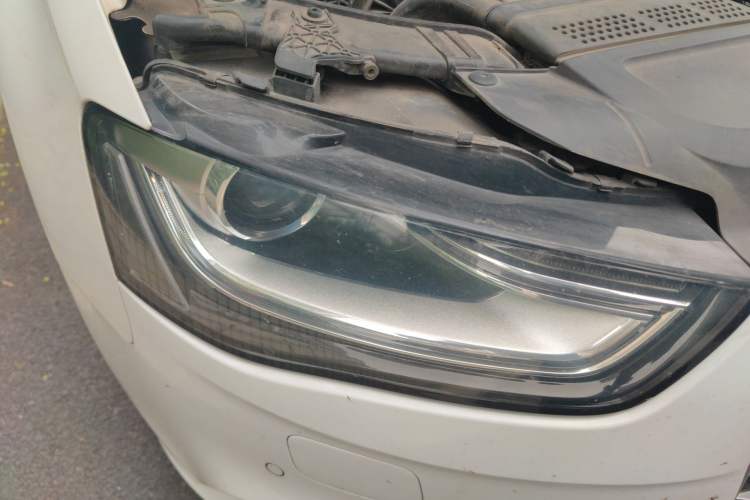 Used Audi A4L 2016 35 TFSI Collector's Edition Automatic Standard Model
