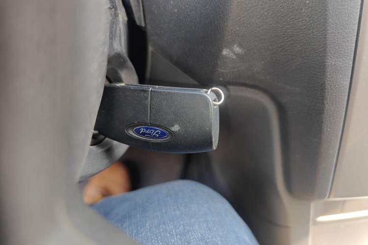 Used Ford Focus 2013 Hatchback Classic 1.8L Manual Base Model