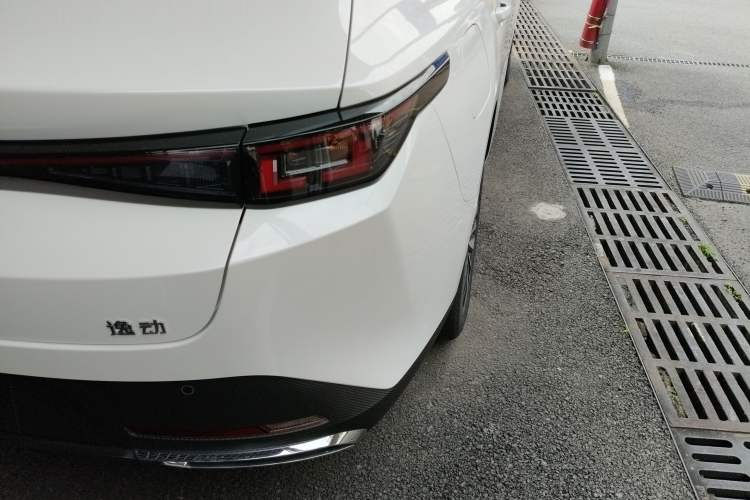 Used CHANGAN Eado PHEV 2025 Smart New Blue Whale 145KM Battleship Edition