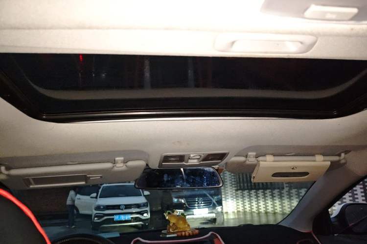 Used Hyundai Elantra (5th Generation / Langdong) 2015 1.6L Manual Leading Model Headliner