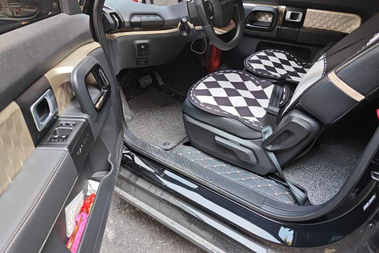 Used Baojun KiWi EV 2022 Artist Lite Edition Ternary Lithium