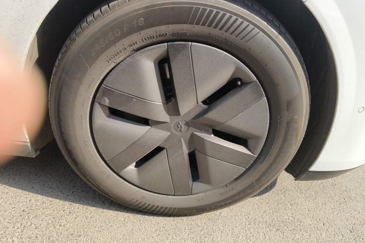 Used Li Auto MEGA 2025 Home Family Special Edition
