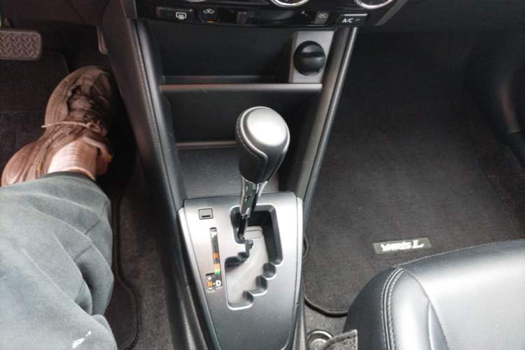 Used Toyota YARiS L Zhi Xuan 2021 X-Trail 1.5L CVT Leading Edition Gear Lever