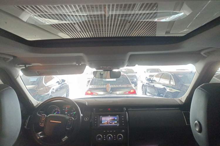 Used Land Rover Discovery 2017 3.0 SC V6 S