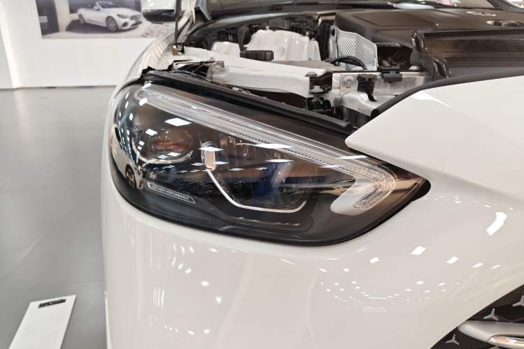 Used Mercedes-Benz C-Class 2024 C 260 L Sport Edition Right Front Headlight