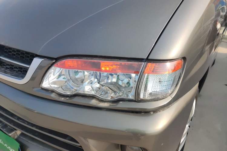 Used FORTHING Lingzhi 2016 V3 1.5L 7-Seater Standard Model China V Emission Standard