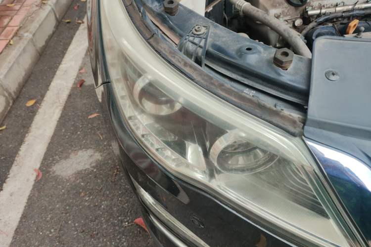 Used Baojun 560 2015 1.8L manual luxury version