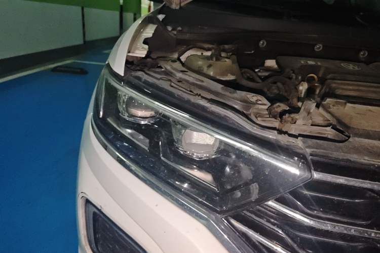 Used Volkswagen T-ROC 2019 280TSI DSG Two-Wheel Drive Comfort Version China VI Standard