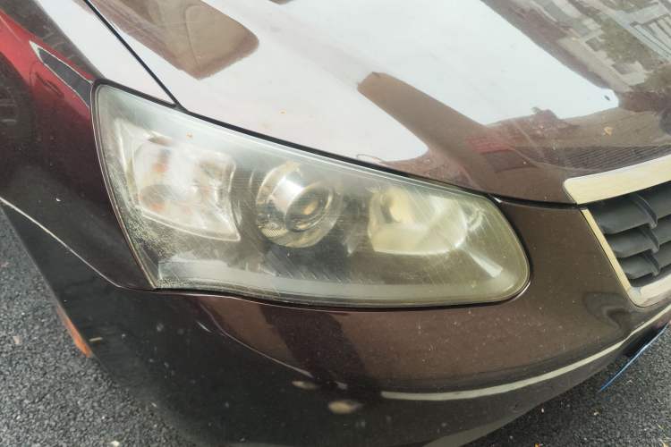 Used Geely Auto Classic Emgrand 2013 Hatchback 1.8L CVT Prestige Model