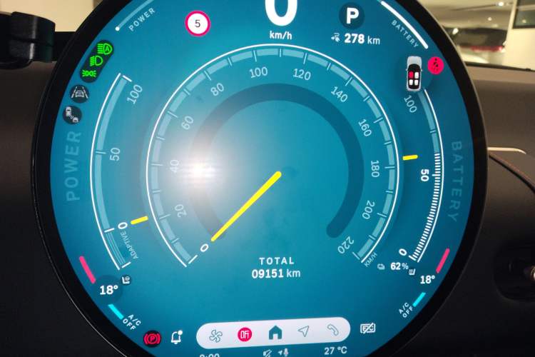 Used MINI Electric COOPER 2024 456km COOPER E Classic Edition Instrument Cluster