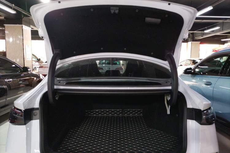 Used BYD Seal 06 New Energy 2024 DM-i 80KM Prestige Model Trunk