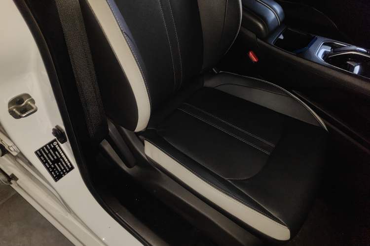 Used Dongfeng Aeolus E70 2021 Revised Version 3 500 Ultra-Comfort Edition