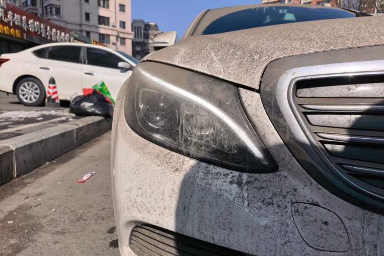 Used Mercedes-Benz C-Class 2017 Facelift C 200 L
