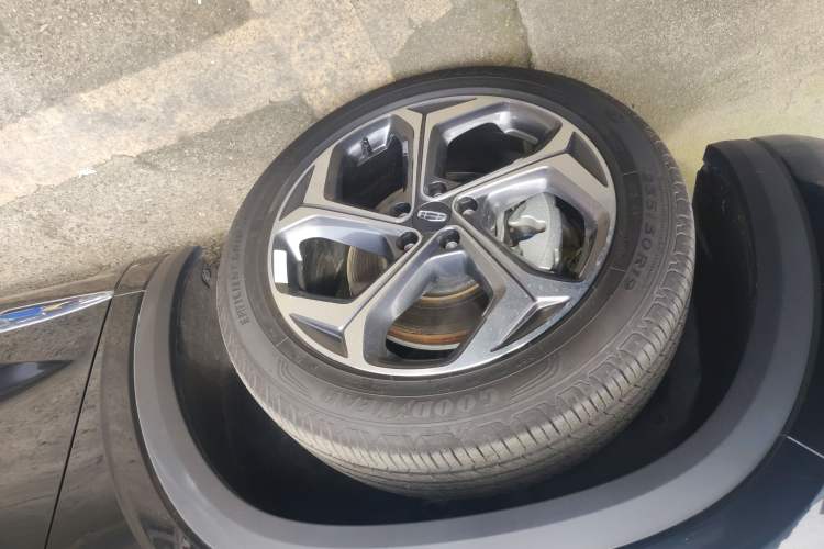 Used Geely Auto Monjaro L 2024 2.0TD High-Power Automatic Two-Wheel Drive Yunqi Version