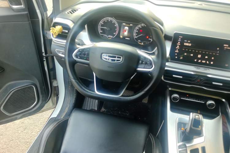 Used Geely Auto Coolray 2019 260T DCT Knight China VI Standard Steering Wheel