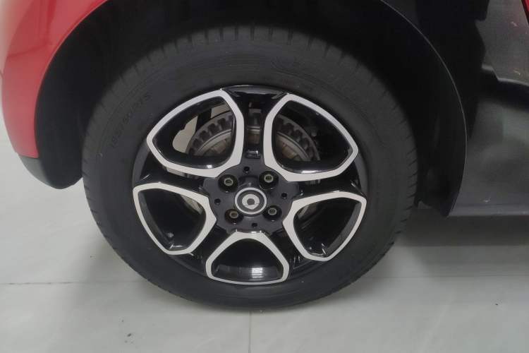 Used smart forfour 2018 0.9T 66 kW Fashion Edition
