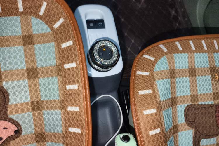 Used Geely Galaxy Panda 2025 210km Panda Rider Gear Lever