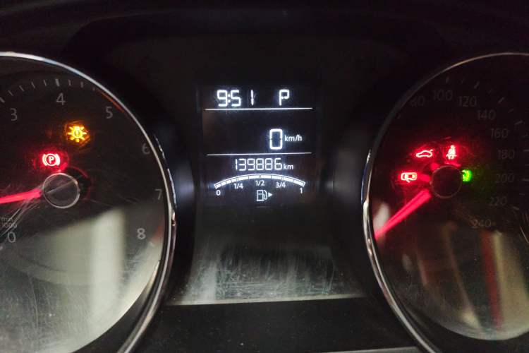 Used Volkswagen Bora 2016 1.6L Automatic Fashion Model