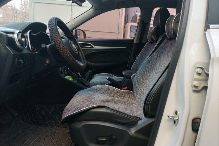 Used MG ZS 2019 1.5L Automatic Global Luxury Edition China VI Standard