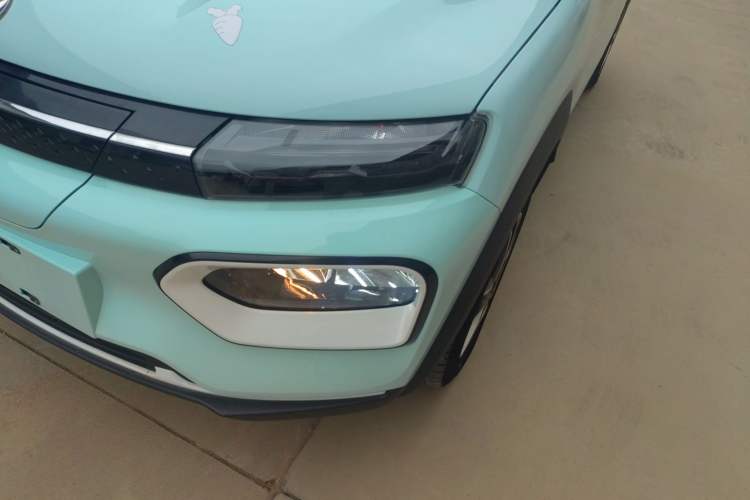 Used Dongfeng NAMMI BOX 2022 Revised Light Wind Edition 201 km Standard Version