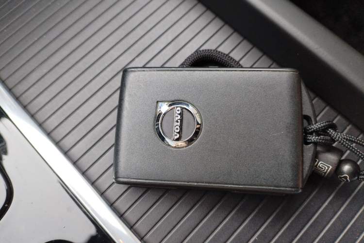 Used Volvo S60 2022 B4 Zhiyi Luxury Edition
