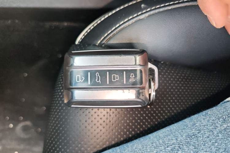 Used Tank 300 2023 City Edition 2.0T—Stylish as Ever Vehicle Key