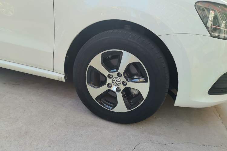 Used Volkswagen Polo 2018 1.5L Automatic Advanced Driving Model
