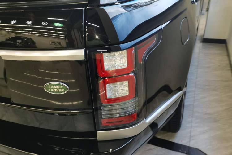 Used Land Rover Range Rover 2017 3.0 SC V6 Vogue Extended Version
