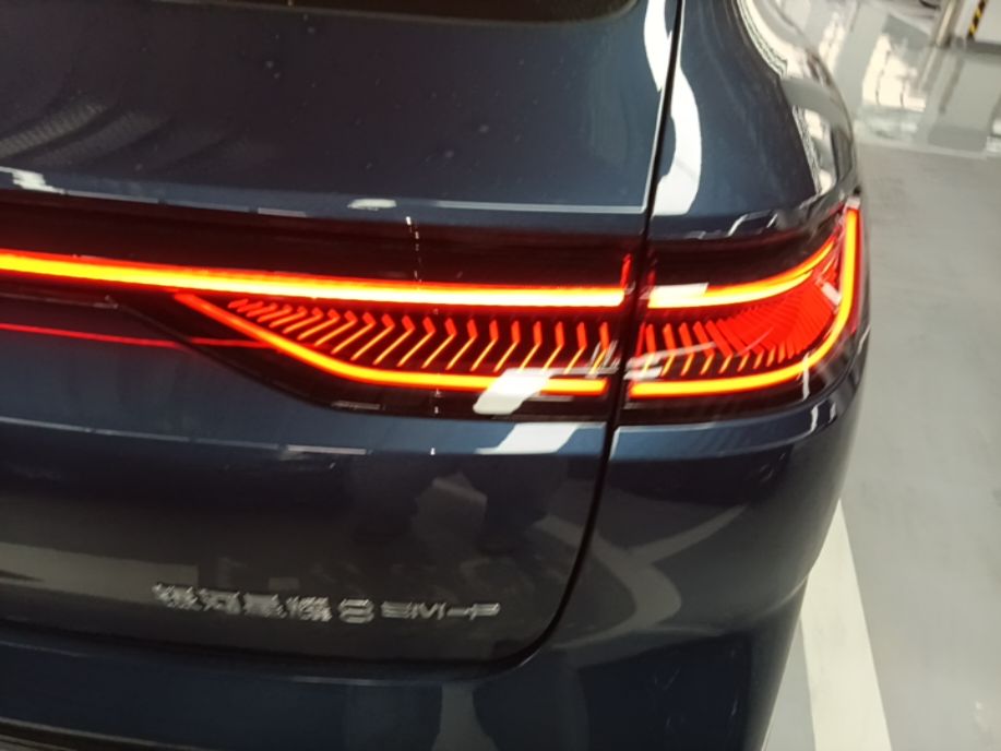 Geely Galaxy 8 2025 130km EM-P Starship Edition — снимка 9