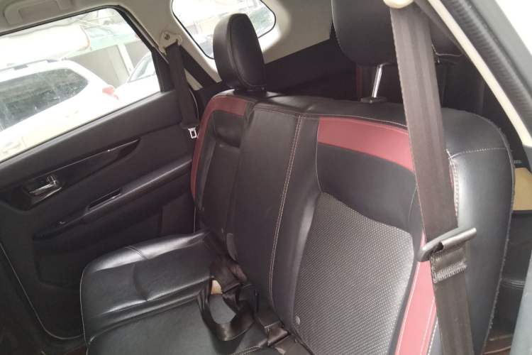 Used HYOSOW S3 2015 1.8L Prestige Version China V Emission Standard