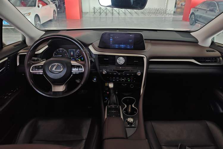Used Lexus RX 2020 300 4x4 Elegant Edition China VI
