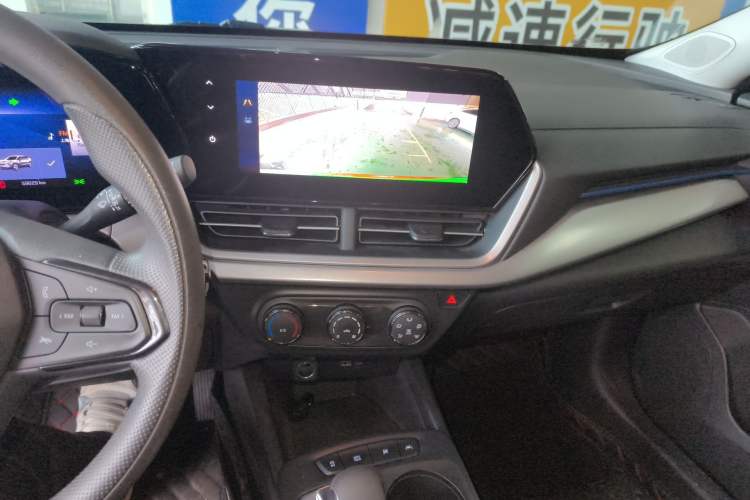 Used Chevrolet Seeker 2022 1.5T CVT Trend-Setting Edition Audio And AC Panel