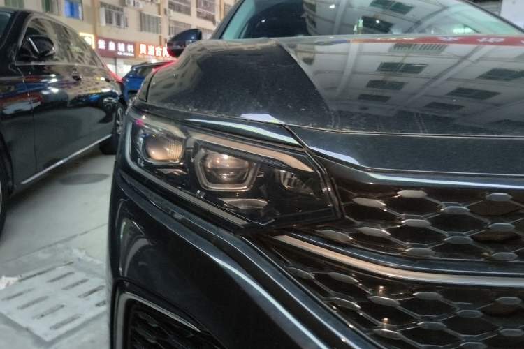 Used Volkswagen Passat 2022 330TSI Starry Luxury Edition Right Front Headlight