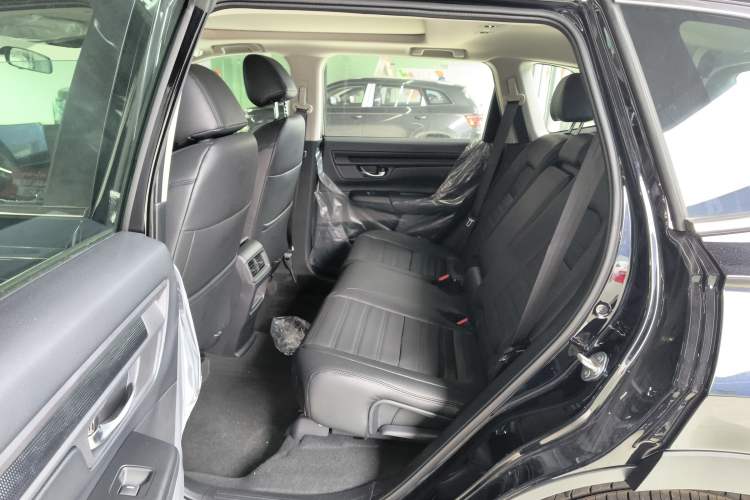 Used Honda CR-V 2026 Model—Global 30-Year Glory Edition 240TURBO Two-Wheel-Drive Dynamic Version Left Rear Seat